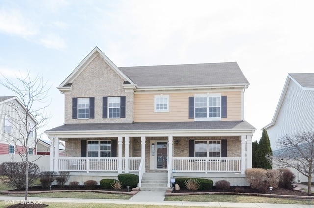 213 Dawn, ELGIN, Illinois