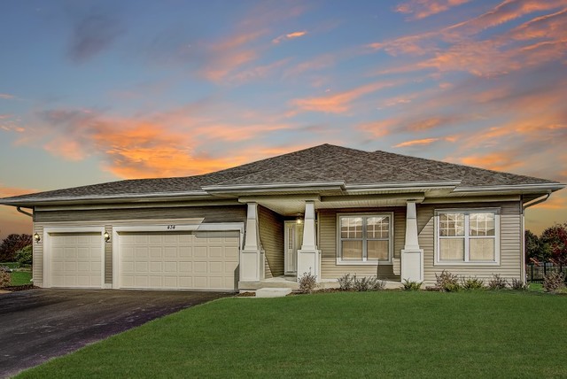 434 East DeKalb, Maple Park, Illinois