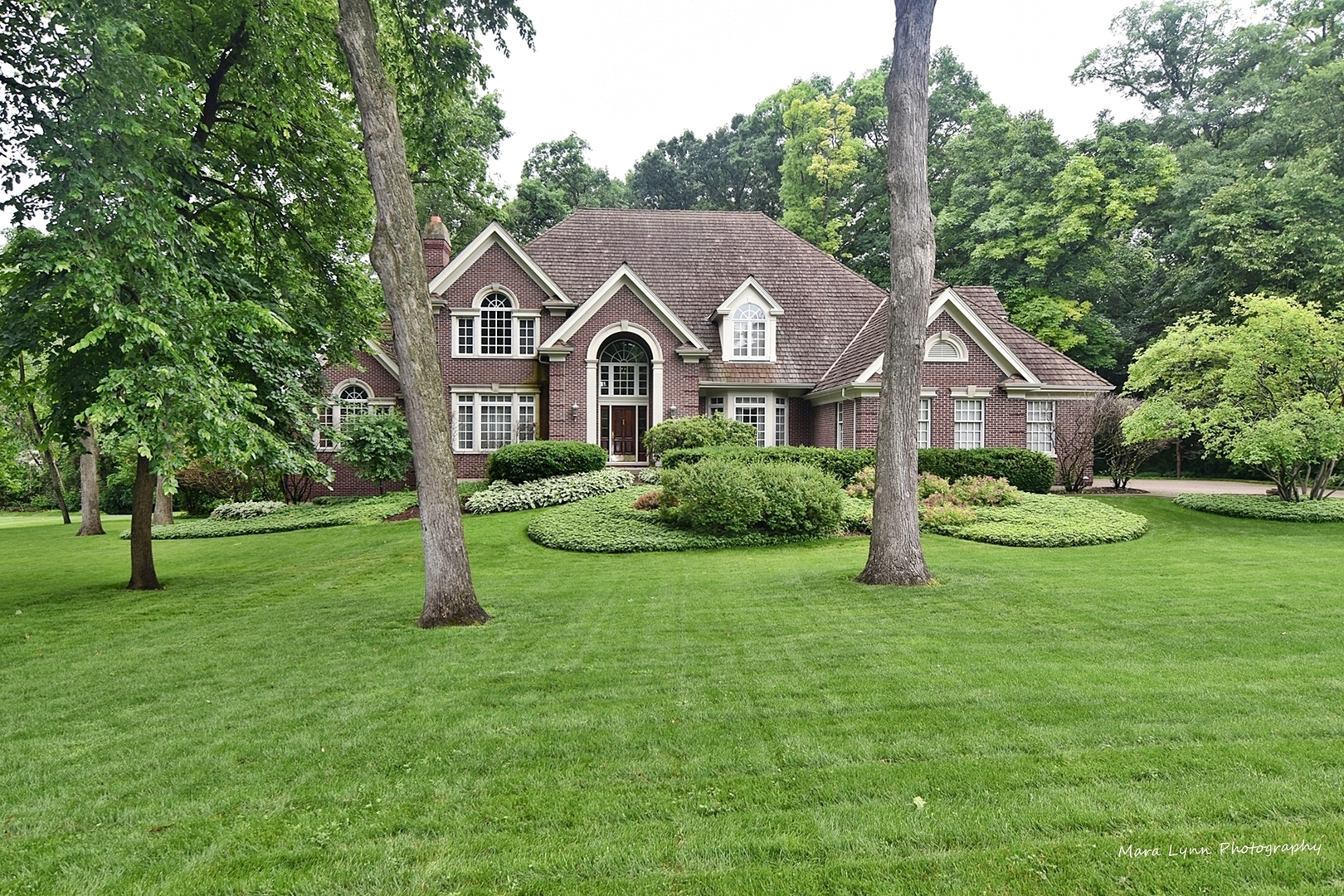 3017 Glen Eagles, St. Charles, Illinois