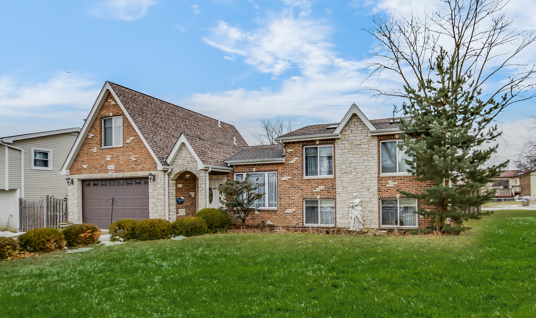 4 bedroom Homes for sale in Hickory Hills, Illinois Hickory Hills MLS