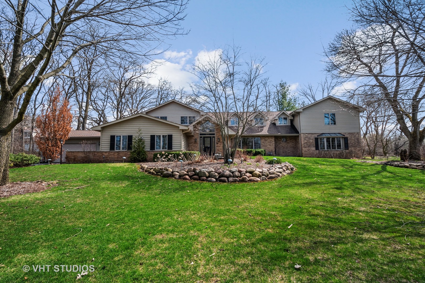 4 bedroom Homes for sale in Barrington, Illinois Barrington MLS