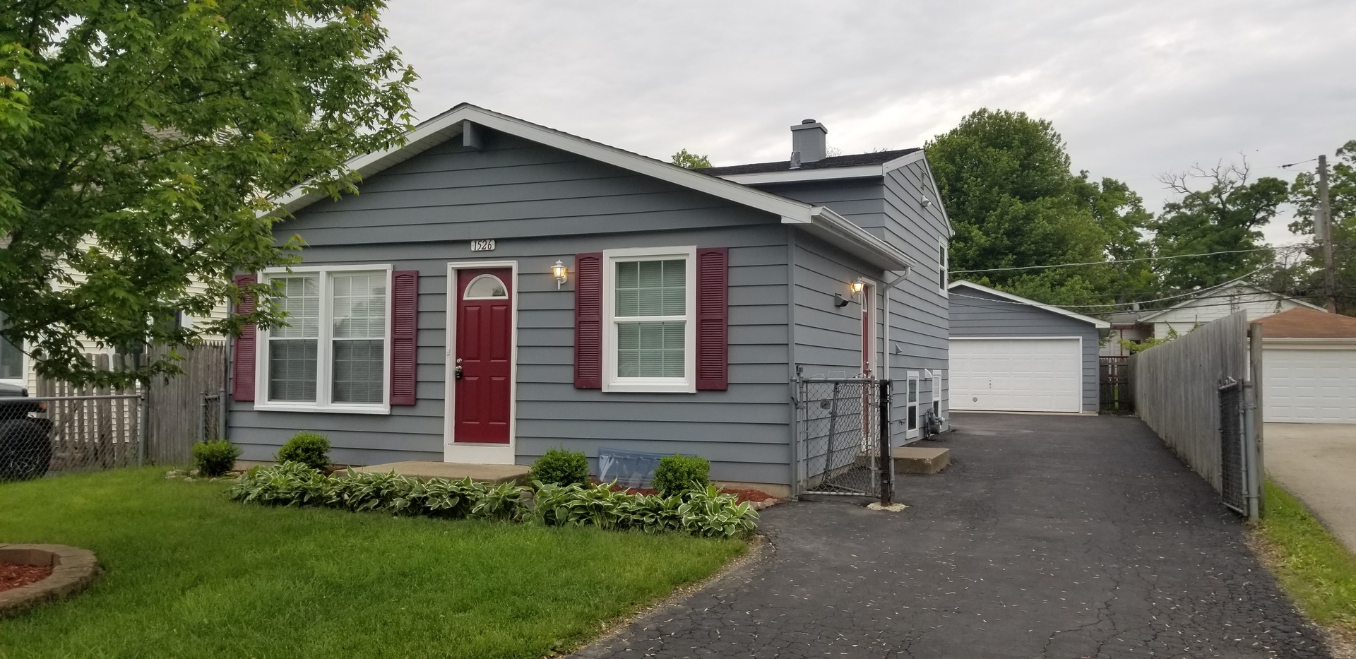 4 bedroom Homes for sale in Round Lake Beach, Illinois Round Lake