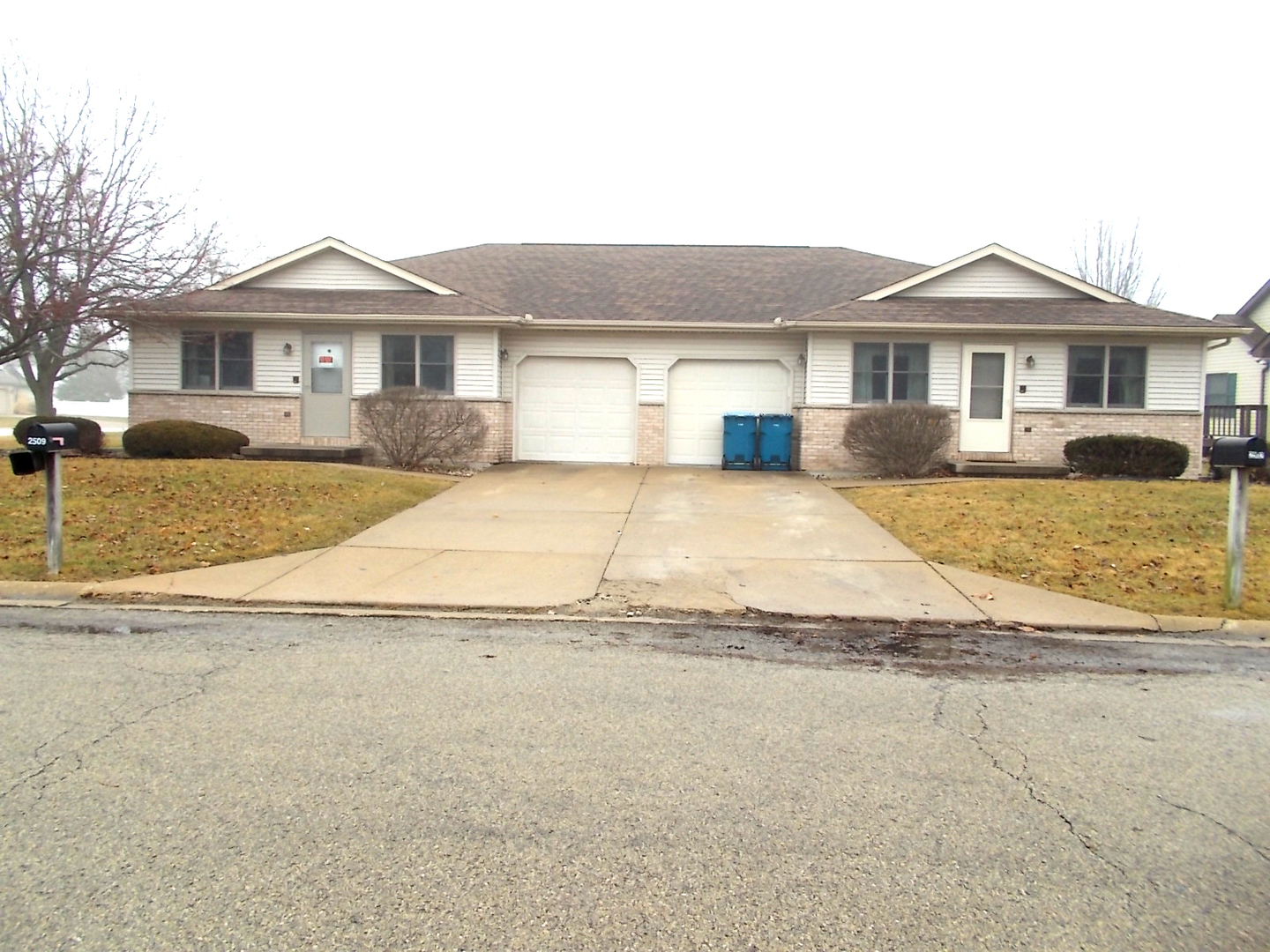 4 bedroom Homes for sale in Peru, Illinois Peru MLS Peru Real Estate