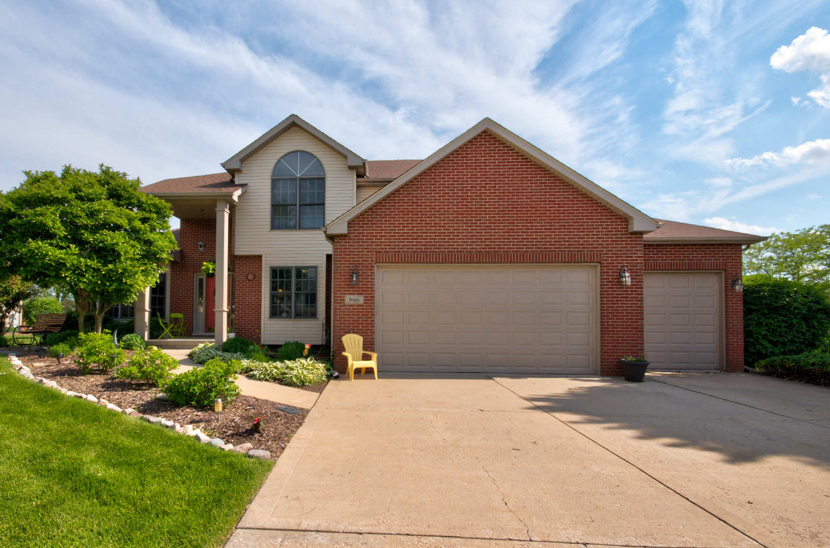 4 bedroom Homes for sale in Minooka, Illinois Minooka MLS Minooka