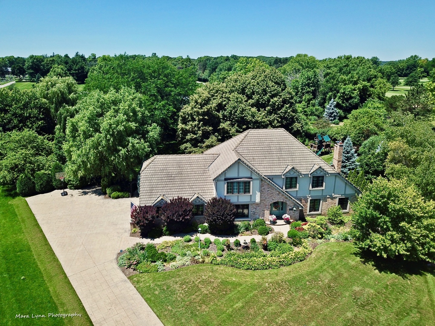 1325 Persimmon, ST. CHARLES, Illinois
