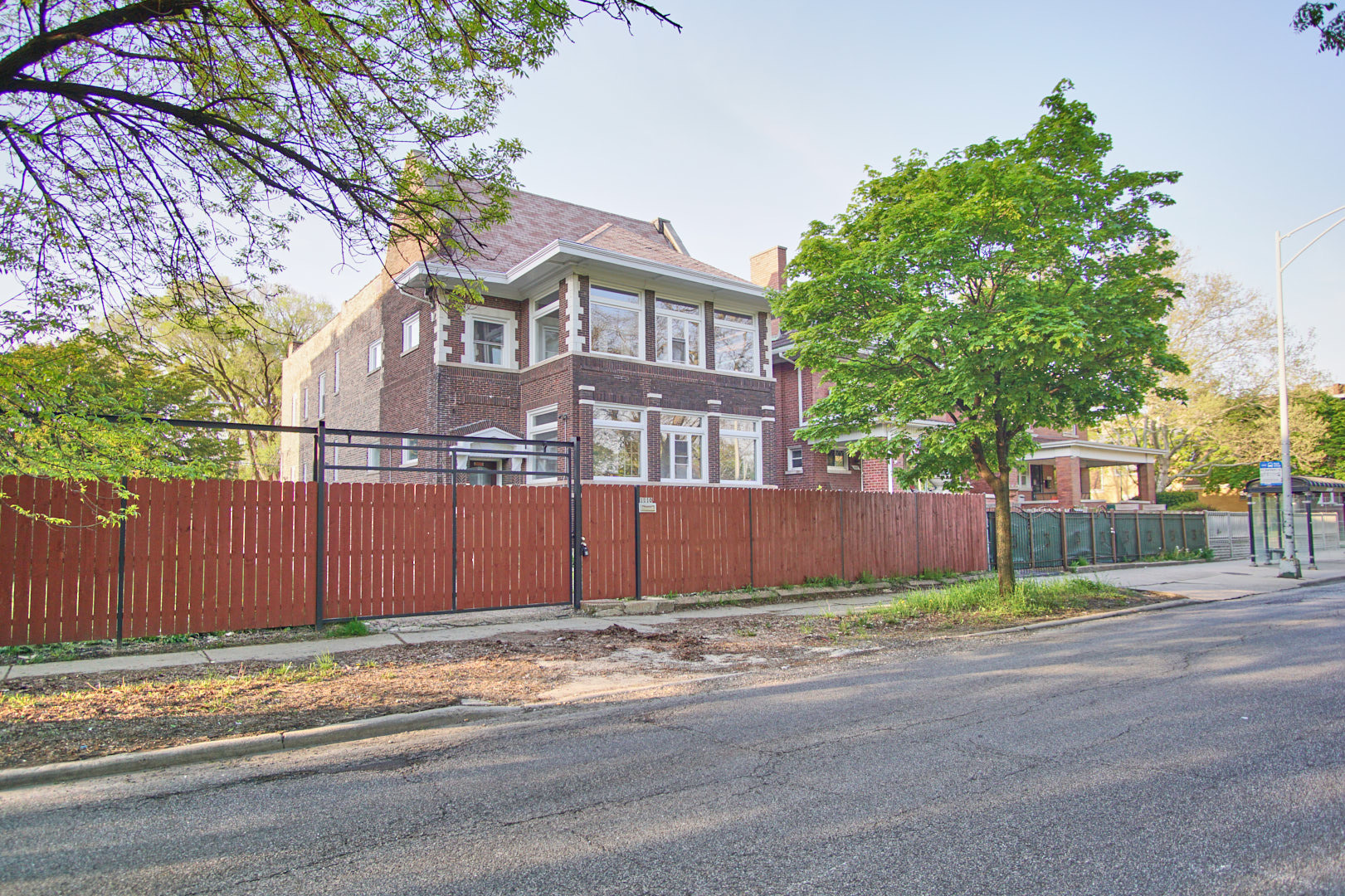 Back of the Yards Real Estate & Back of the Yards Chicago Information