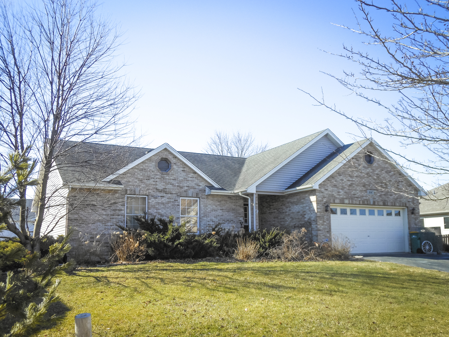 306 West Dekalb, Maple Park, Illinois