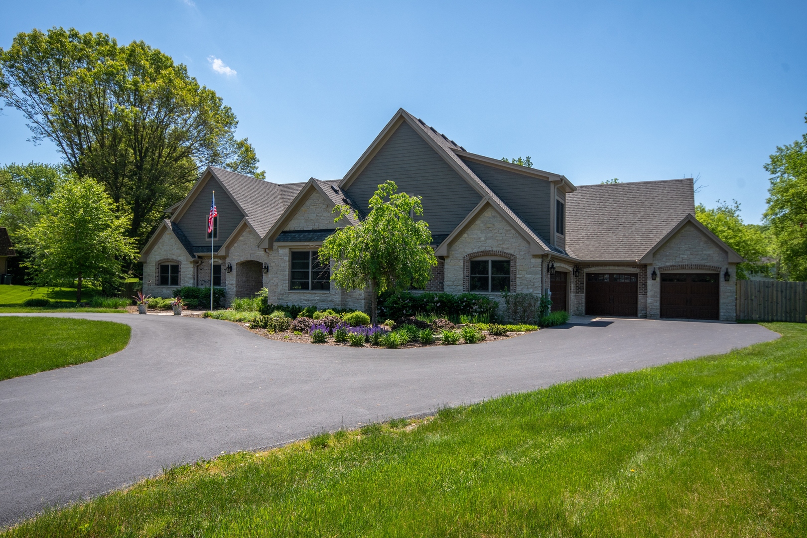 36W171 Indian Mound, St. Charles, Illinois