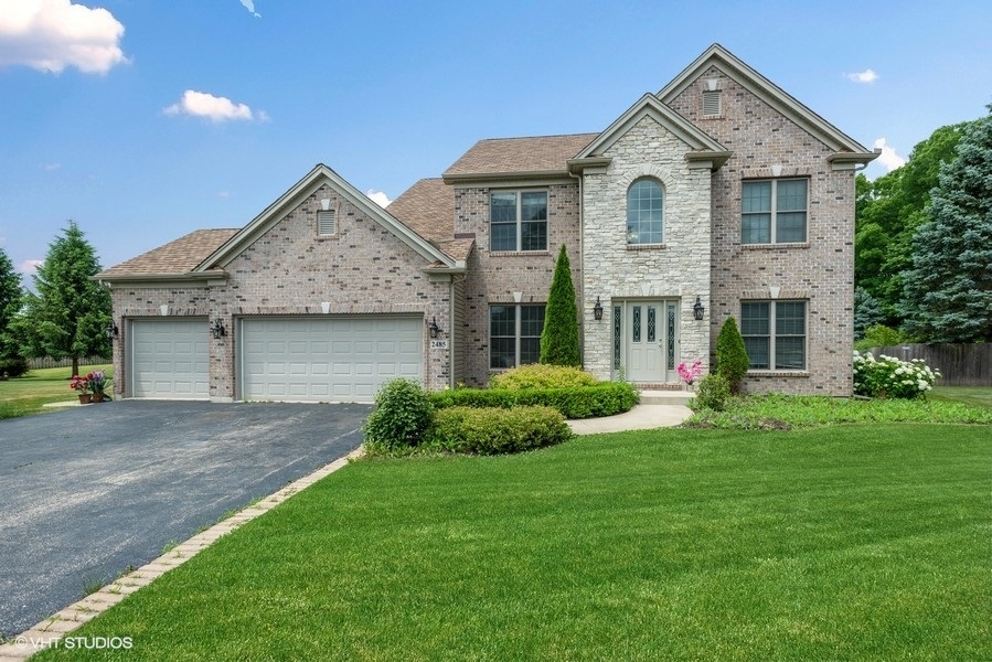 Luxury Homes for sale in West Chicago, Illinois West Chicago MLS