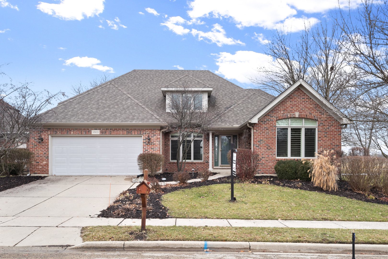 1303 CRANBROOK, Aurora, Illinois