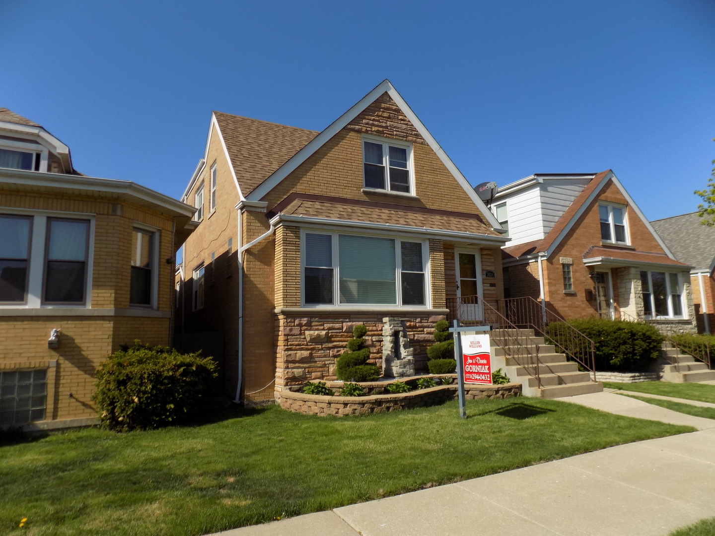 Schorsch Village Real Estate & Schorsch Village Chicago Information