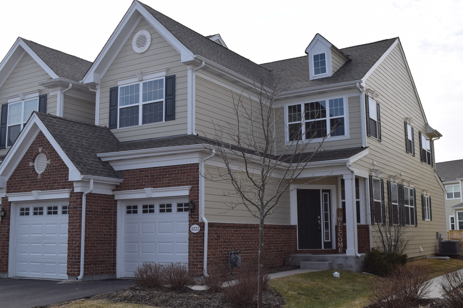1222 Falcon Ridge, ELGIN, Illinois