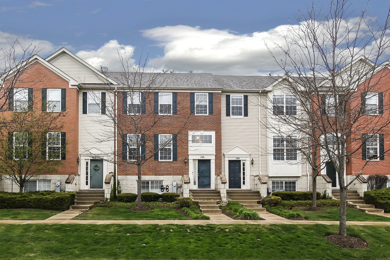 Homes for sale in the Gilberts Town Center subdivision Gilberts