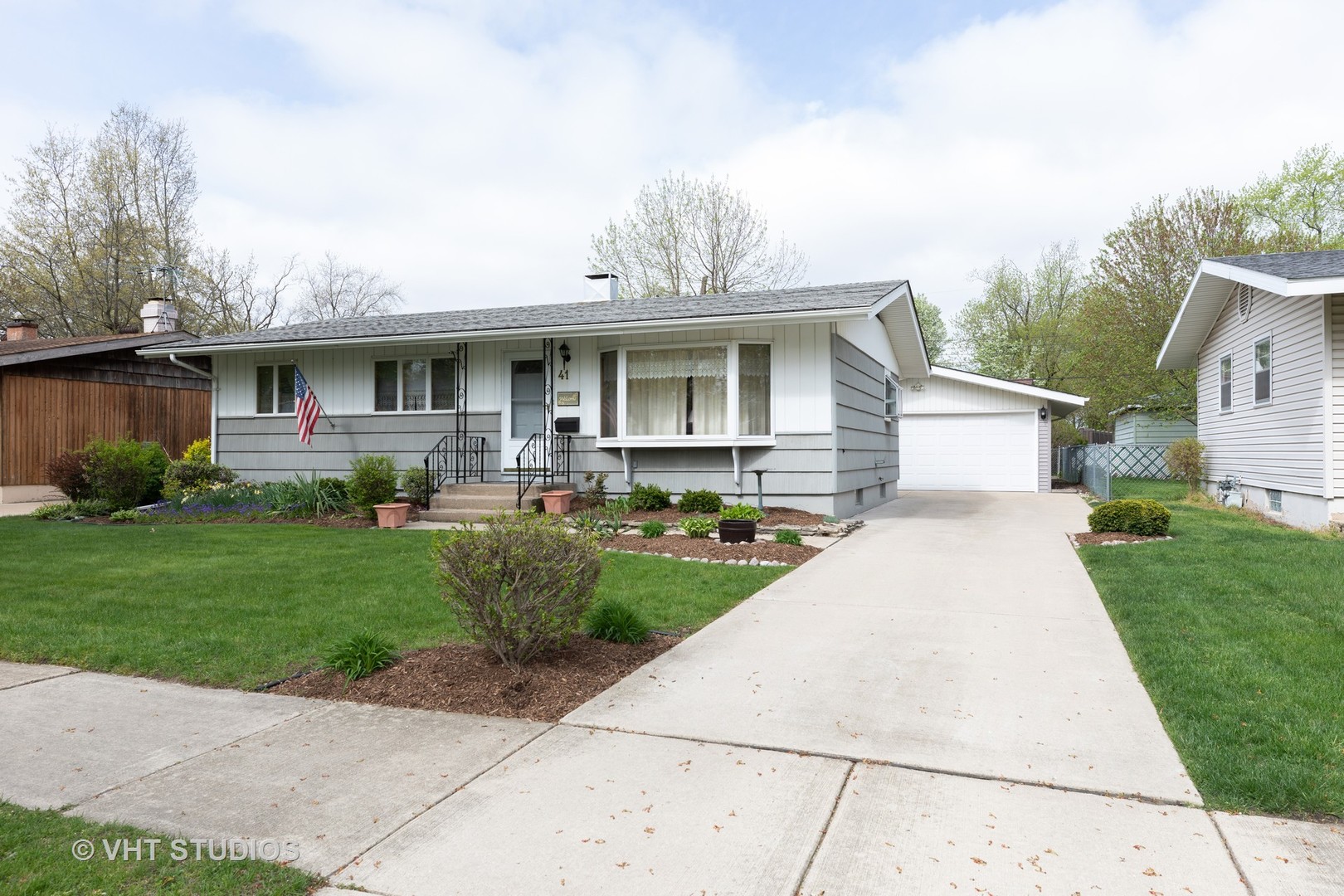 Luxury Homes for sale in Thornton, Illinois Thornton MLS Thornton