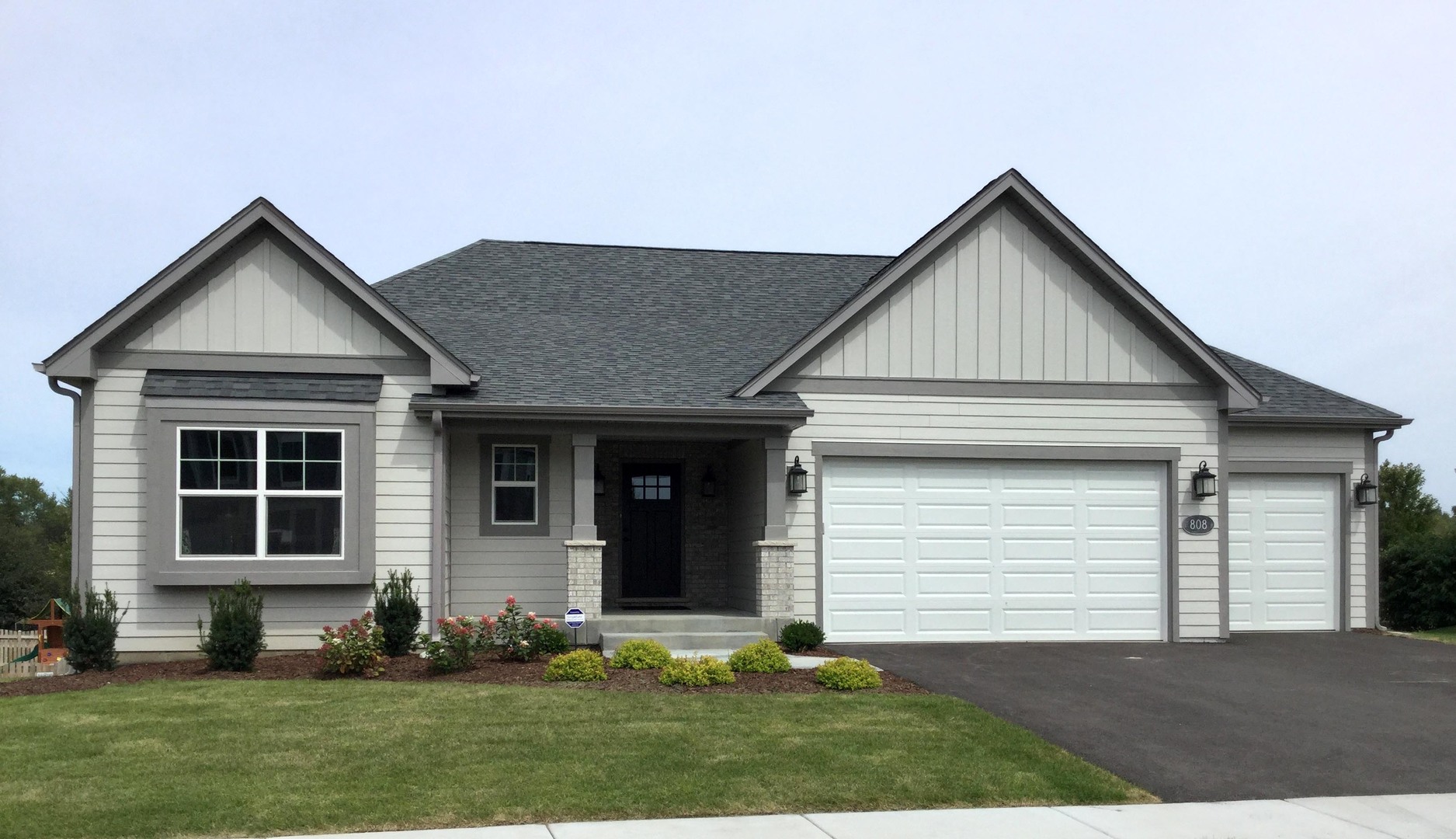 808 Richwood, ELGIN, Illinois