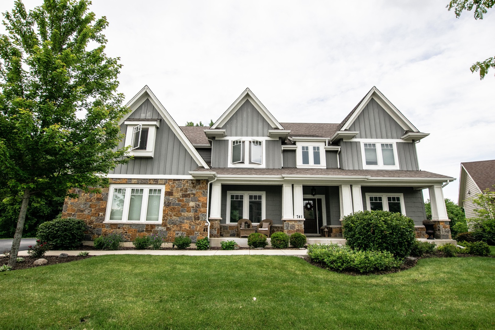 741 Winged Elm, ELGIN, Illinois
