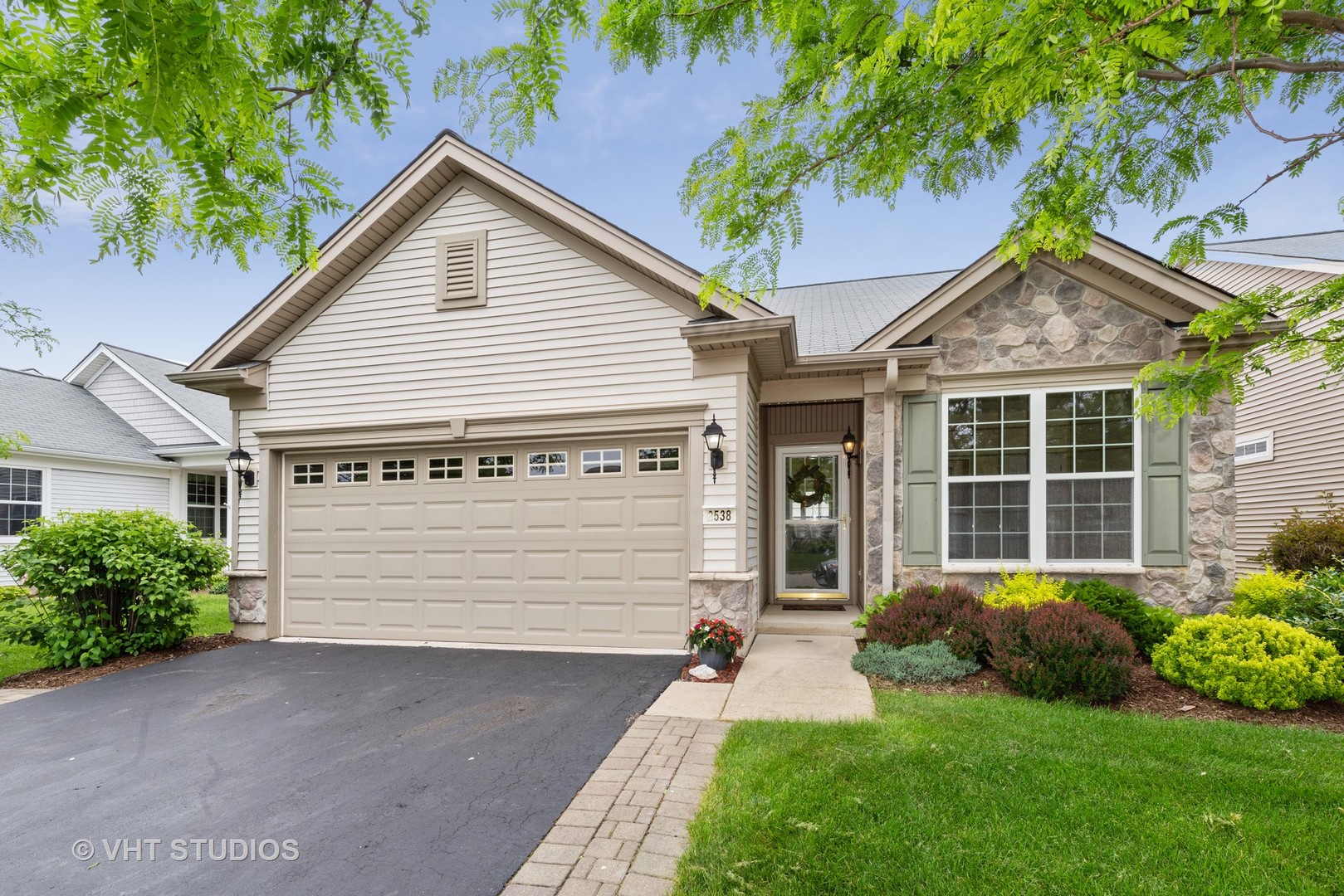 2538 Harvest Vly, ELGIN, Illinois