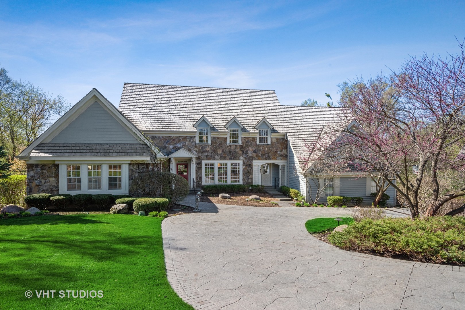 Luxury Homes for sale in North Barrington, Illinois North Barrington