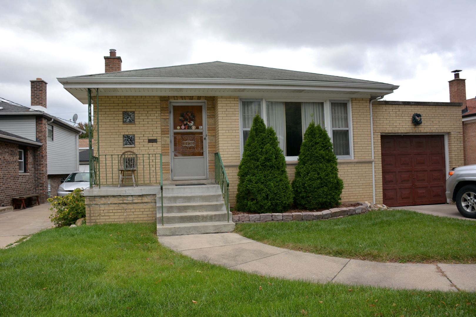 Mount Greenwood Real Estate & Mount Greenwood Chicago Information