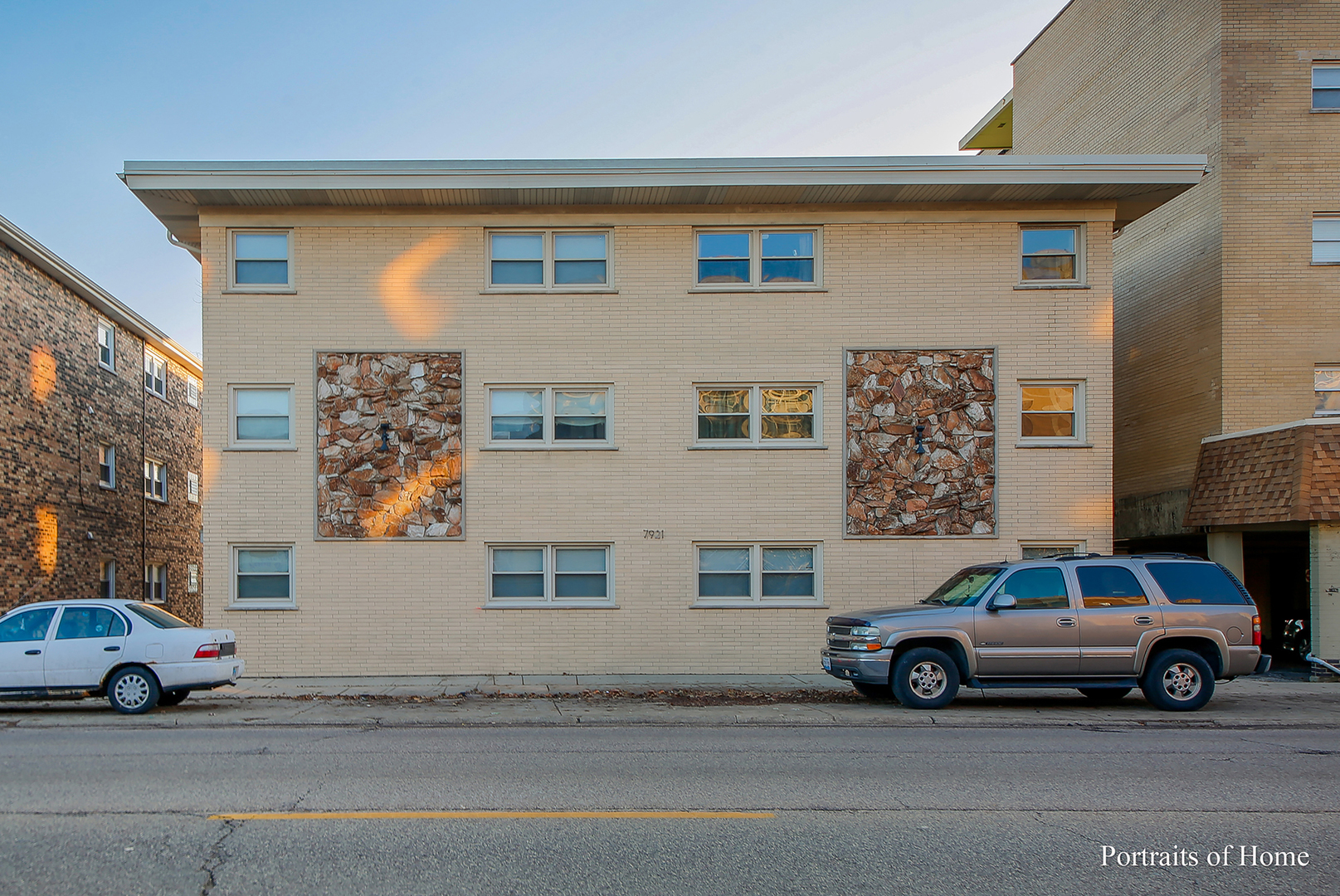 Condos for sale in Elmwood Park, Illinois Elmwood Park MLS Elmwood Park Real Estate