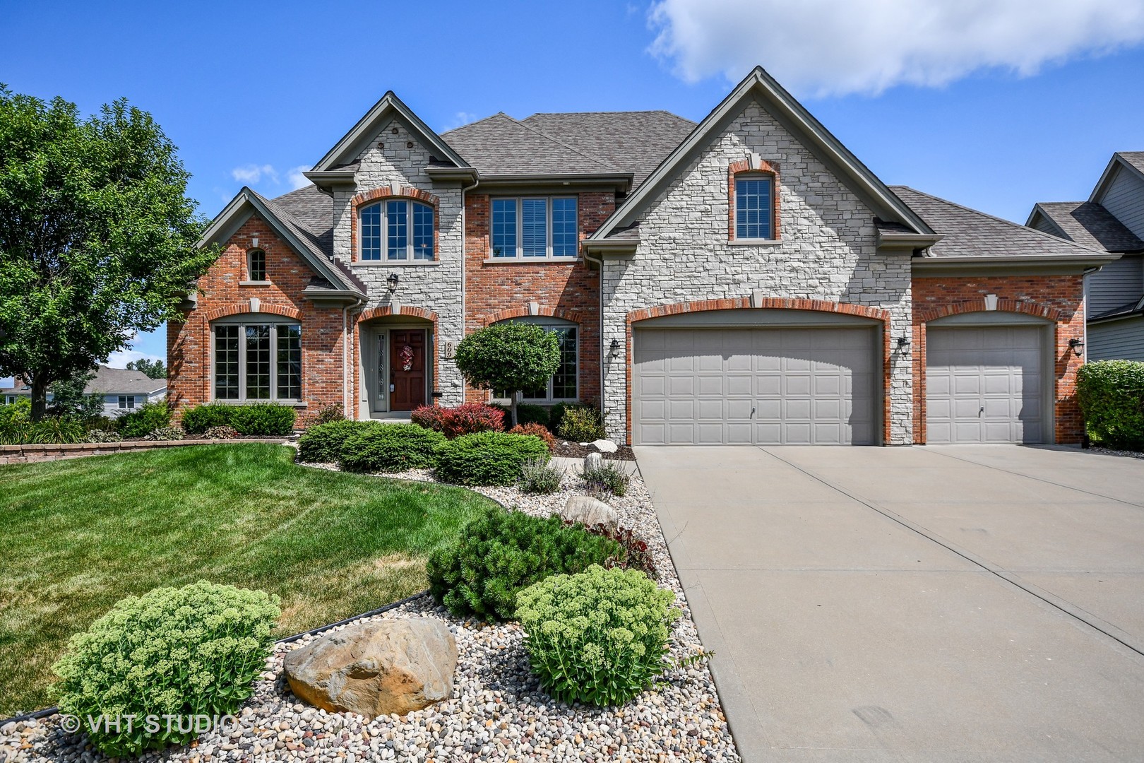609 Fox Trail, BATAVIA, Illinois