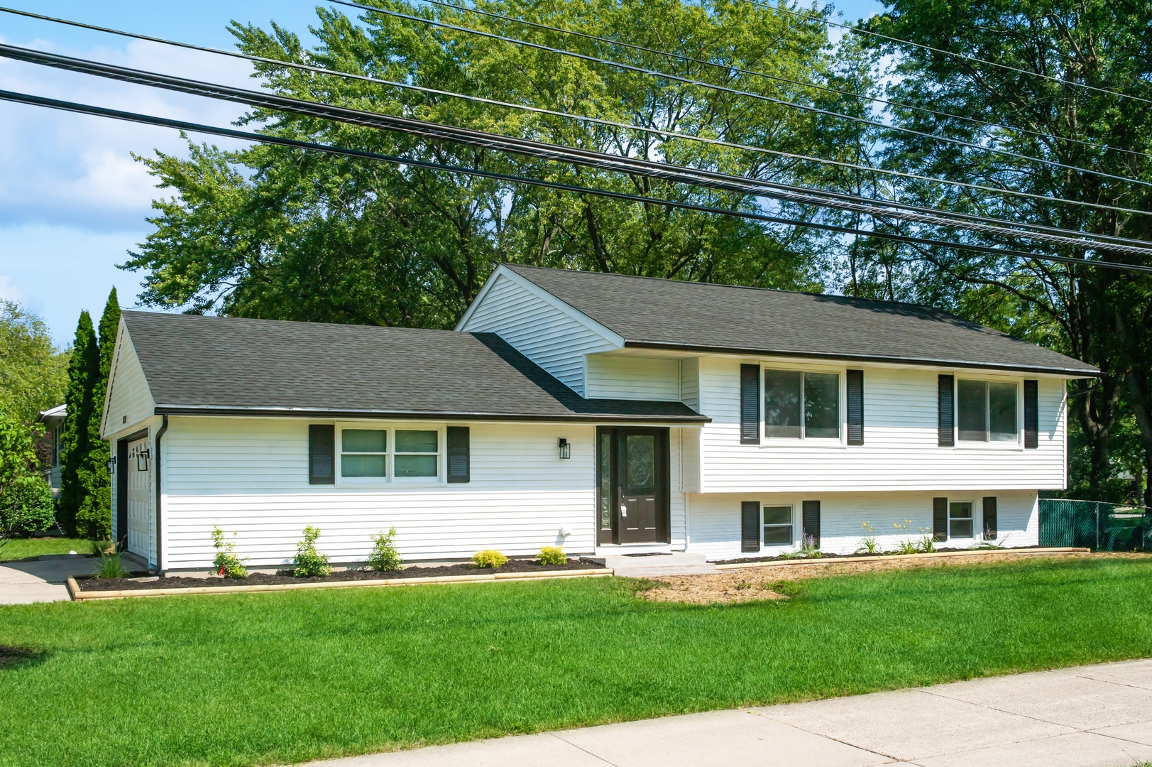 1135 Beechwood Road, Buffalo Grove, Il 60089