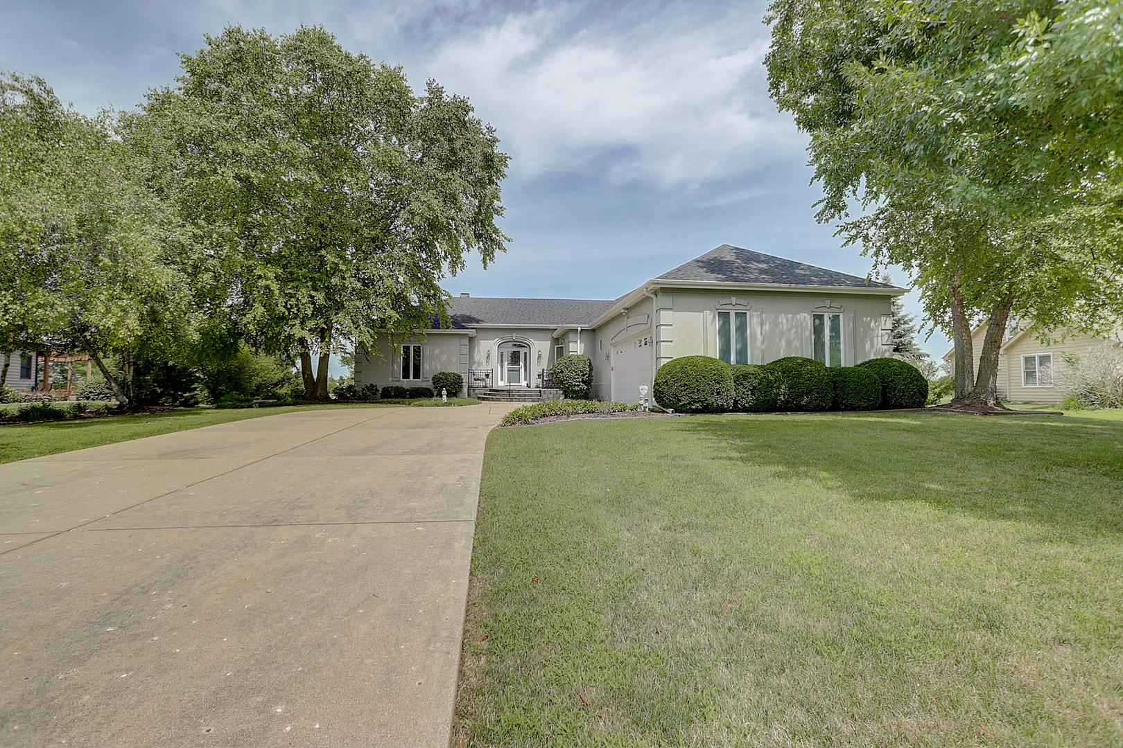 Luxury Homes for sale in Bristol, Illinois Bristol MLS Bristol Real