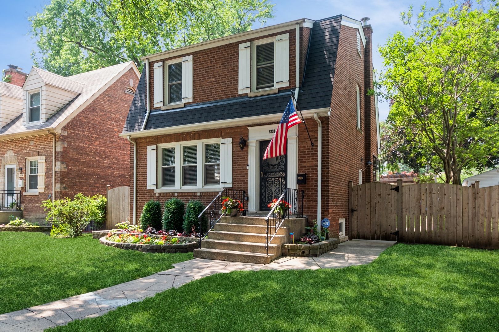 5224 N. New England