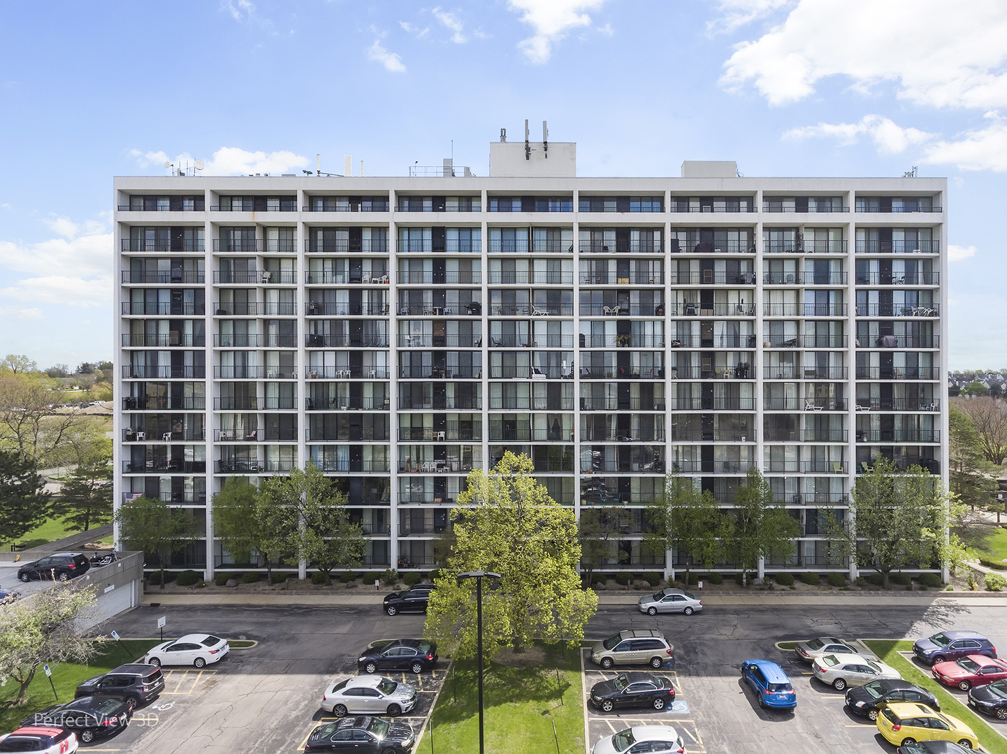 Homes for sale in the Cove Landing subdivision Lombard, Illinois Real