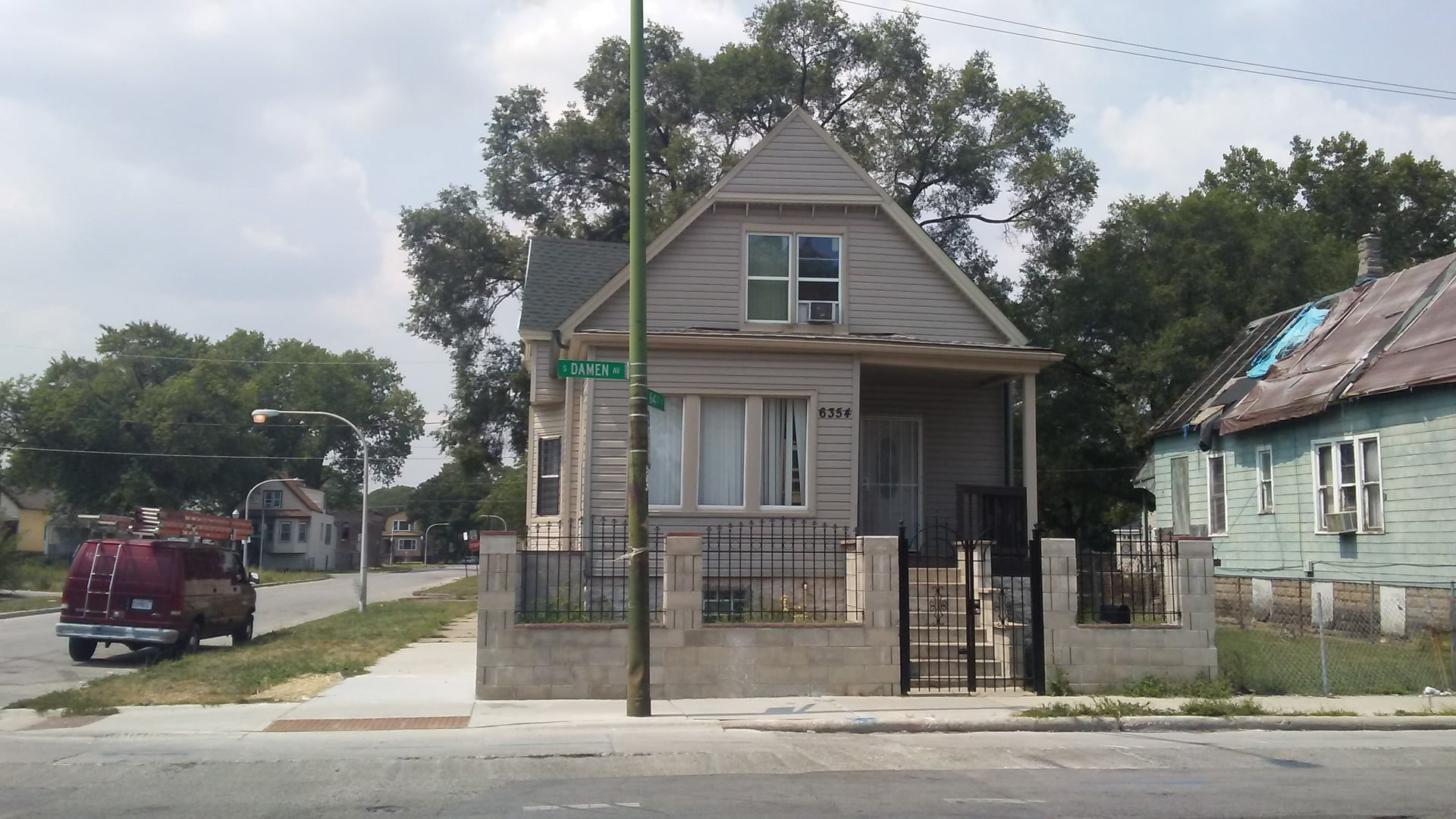 West Englewood Real Estate & West Englewood Chicago Information