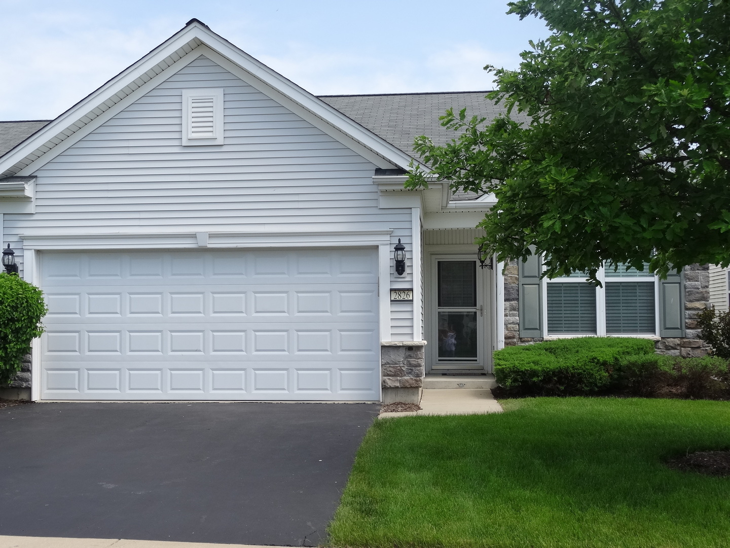 2826 Beacon Point, ELGIN, Illinois