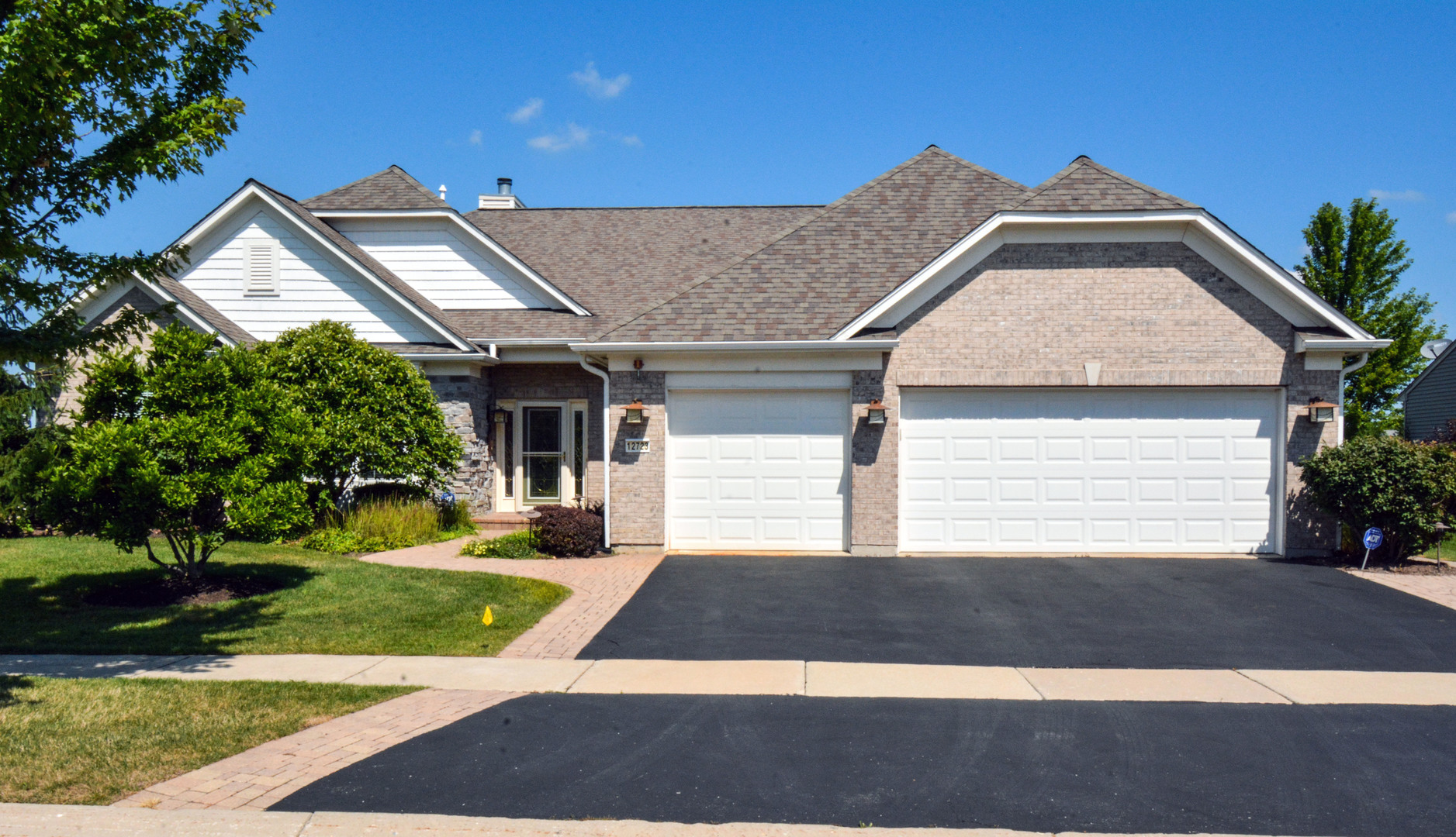 Luxury Homes for sale in Huntley, Illinois Huntley MLS Huntley Real