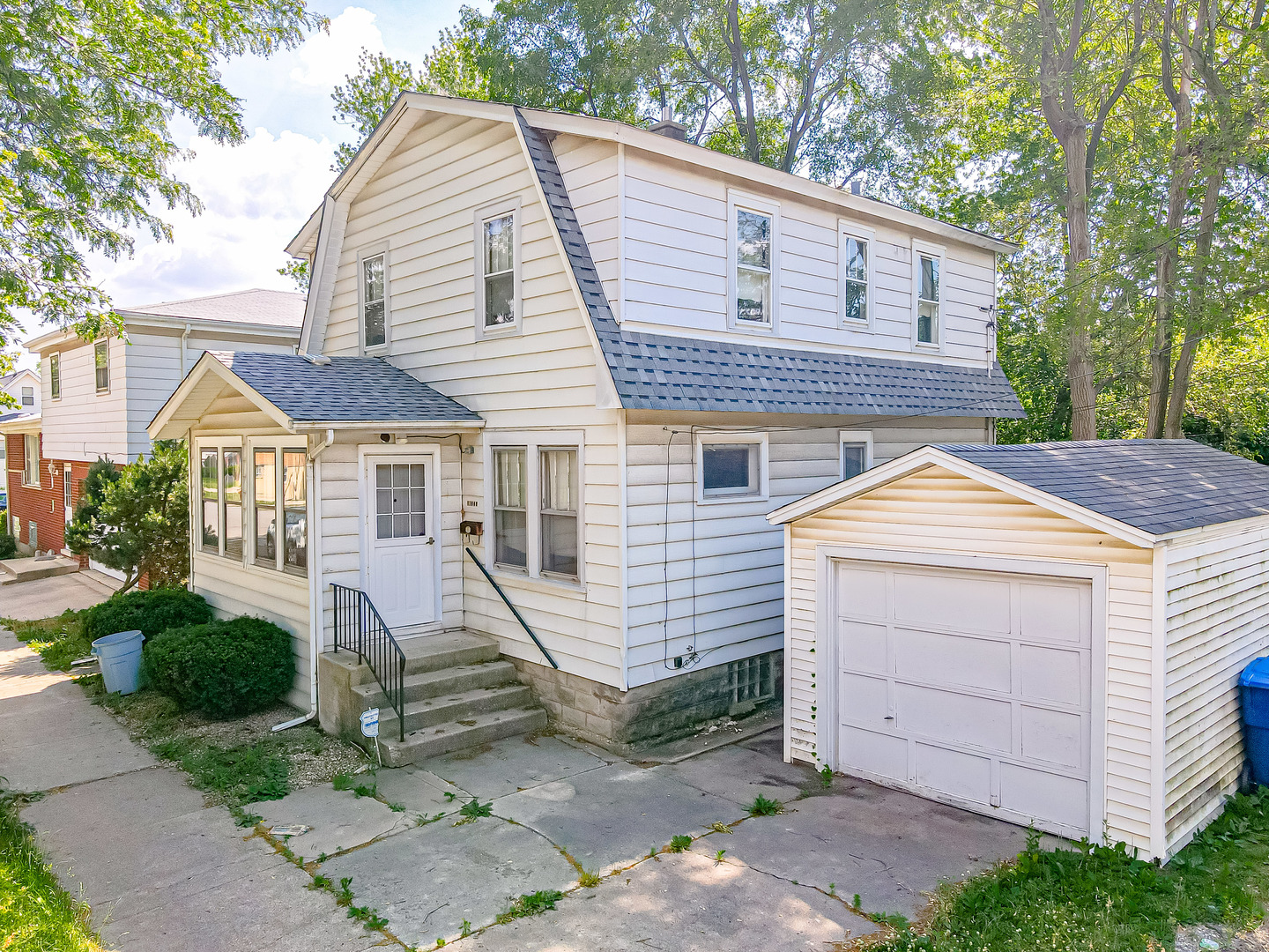 3 Bedroom Homes for sale in Blue Island, Illinois Blue Island MLS