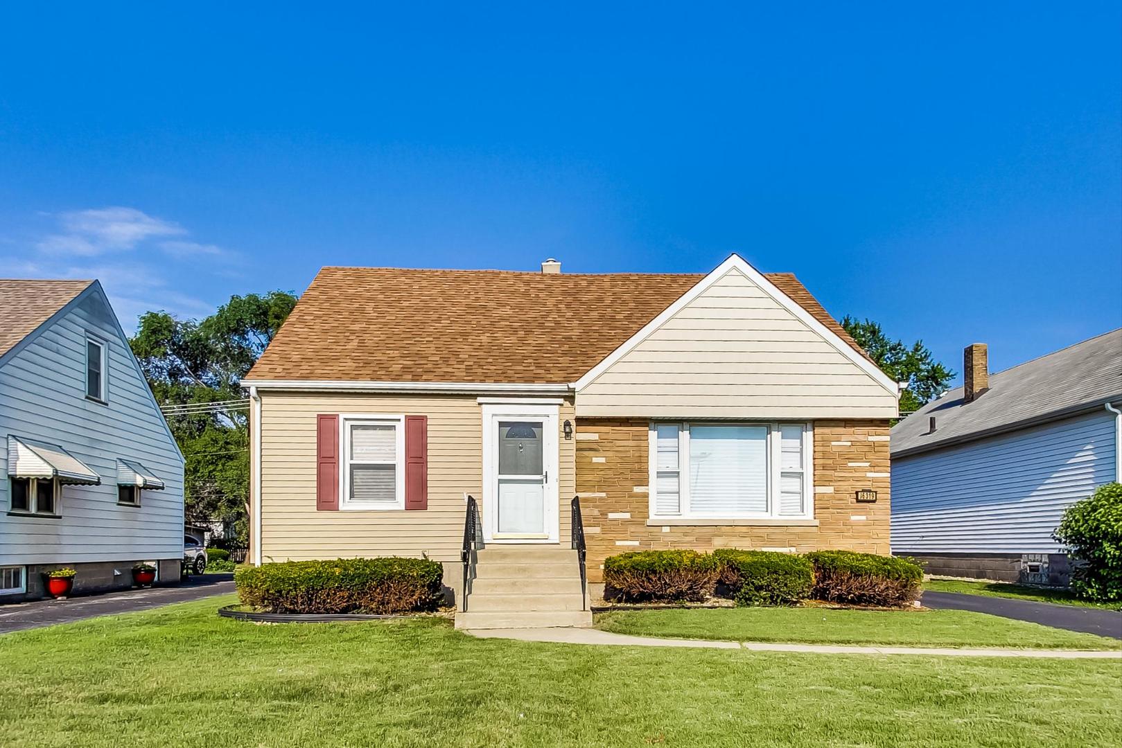 Luxury Homes for sale in South Holland, Illinois South Holland MLS