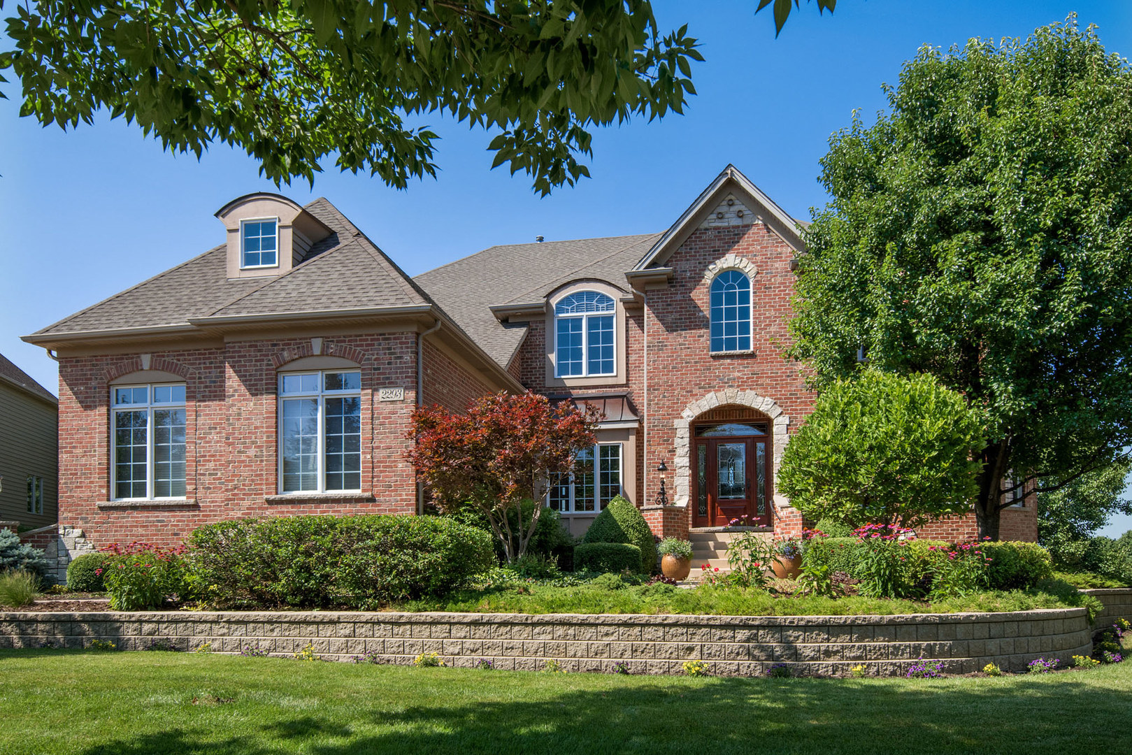 2293 HILL, BATAVIA, Illinois