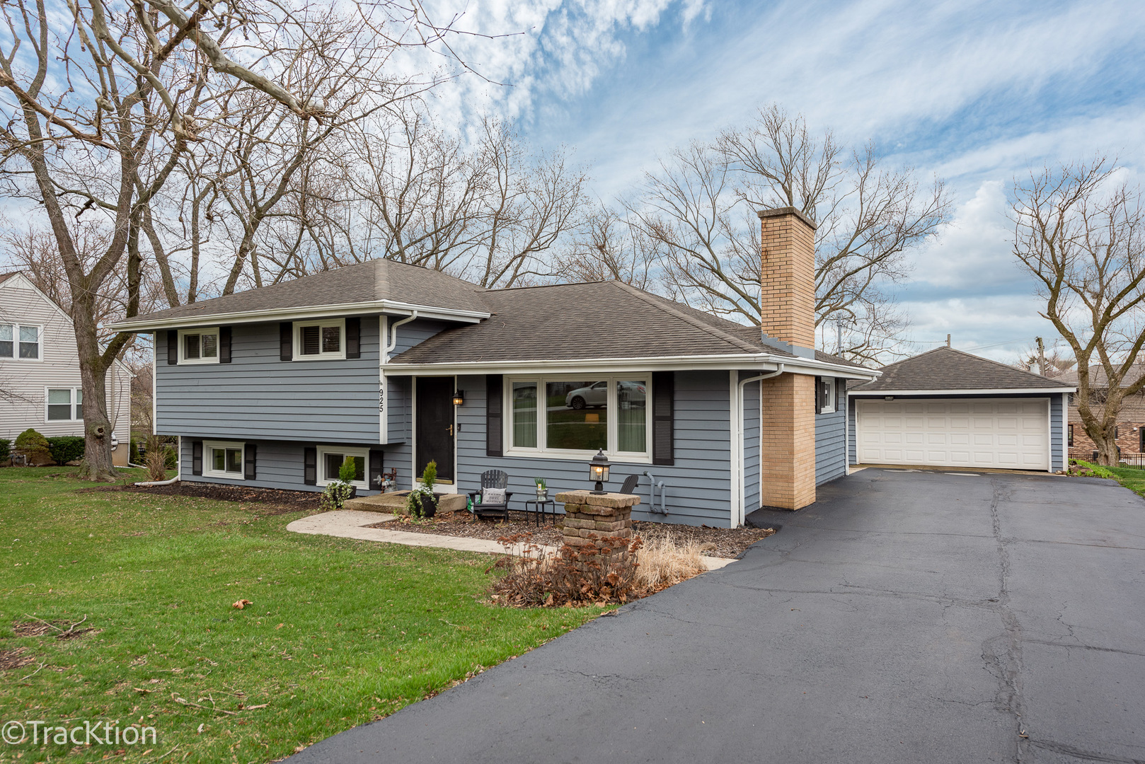 925 Meadowlawn Avenue, Downers Grove, Il 60516
