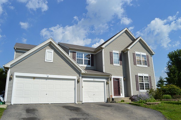 27 East Ellington, South Elgin, Illinois