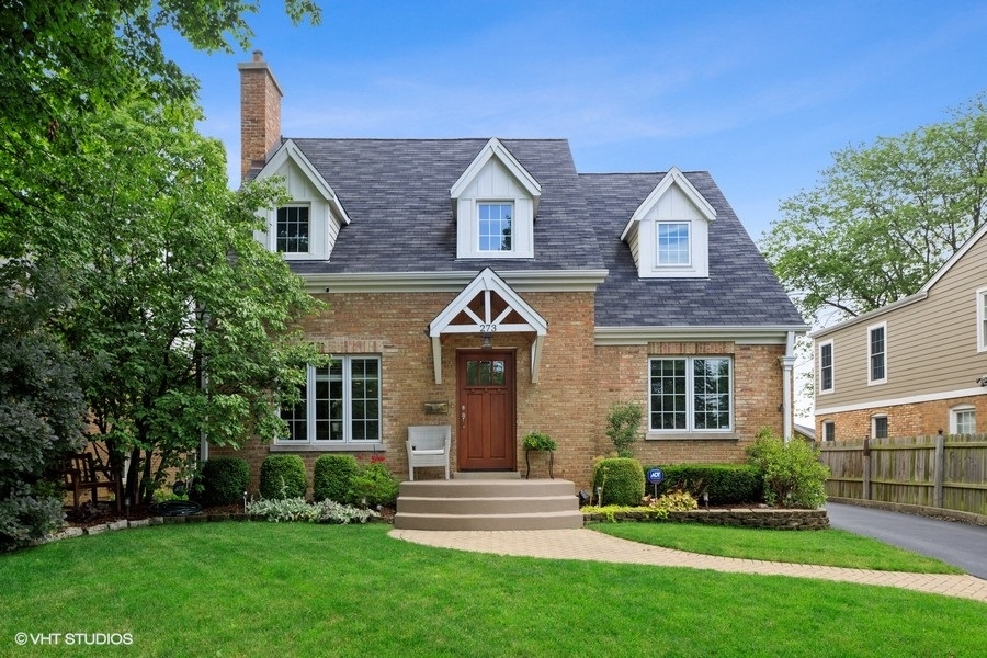Luxury Homes for sale in Clarendon Hills, Illinois Clarendon Hills