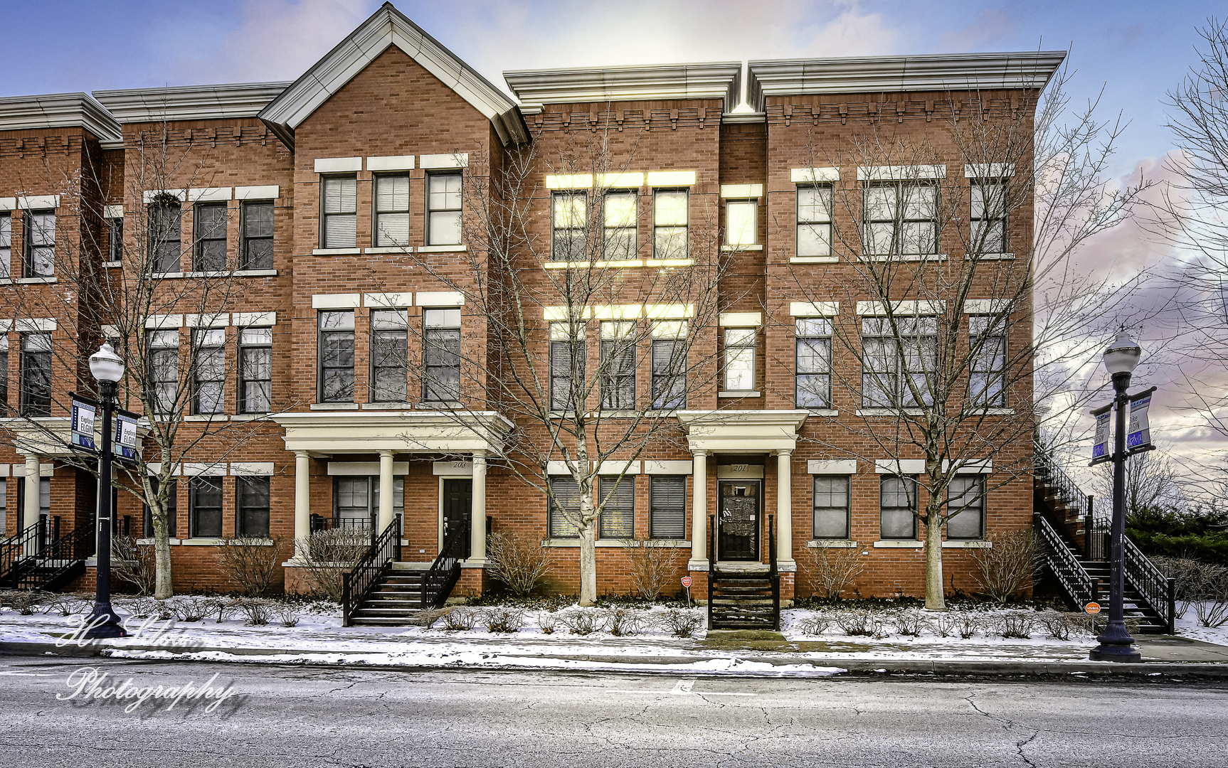 201 Prairie, Elgin, Illinois