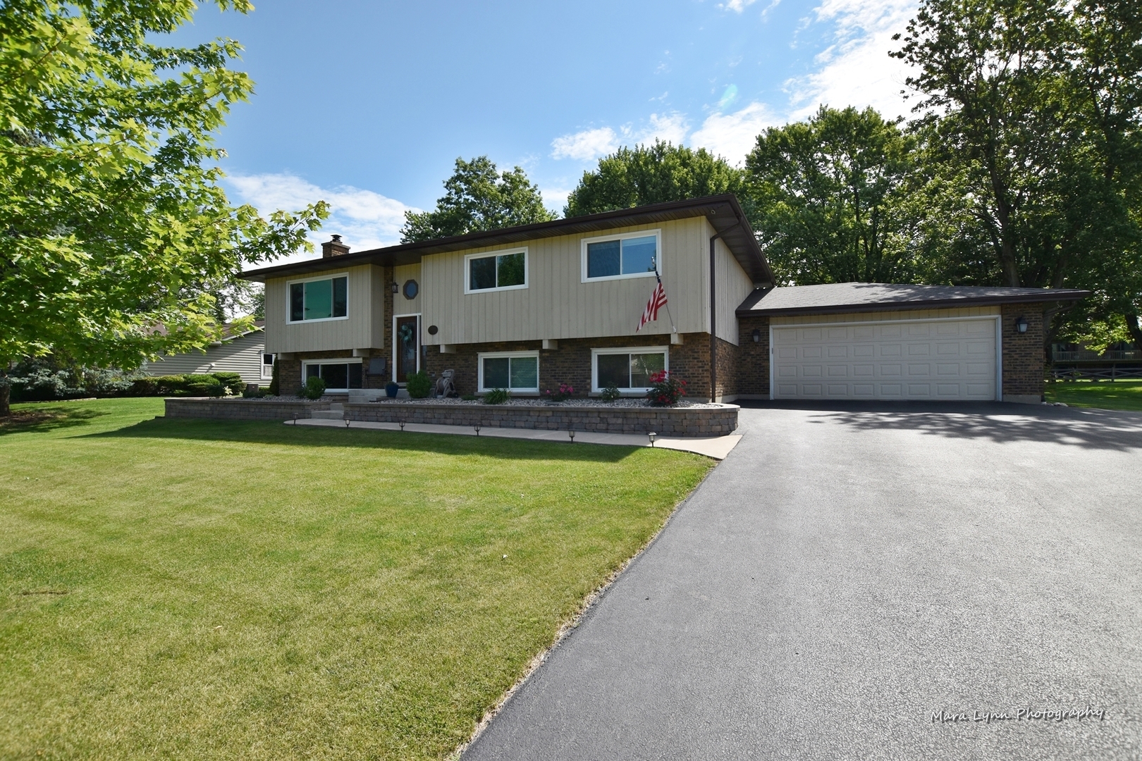 4 bedroom Homes for sale in Bloomingdale, Illinois Bloomingdale MLS