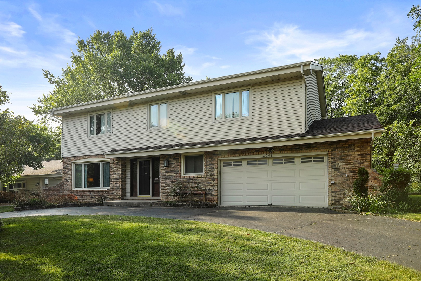 4 bedroom Homes for sale in Flossmoor, Illinois Flossmoor MLS Flossmoor Real Estate