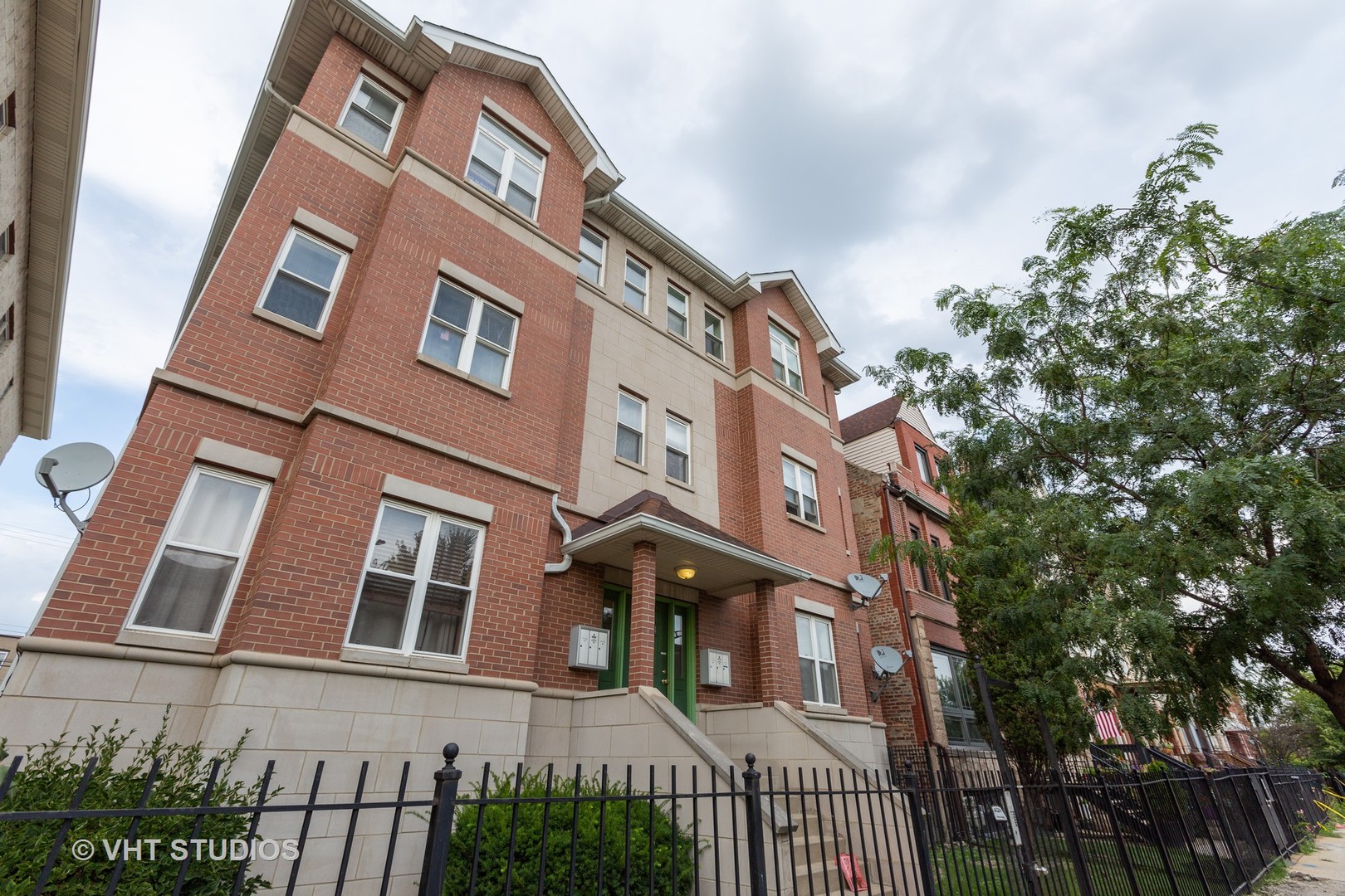 East Garfield Park Real Estate & East Garfield Park Chicago Information