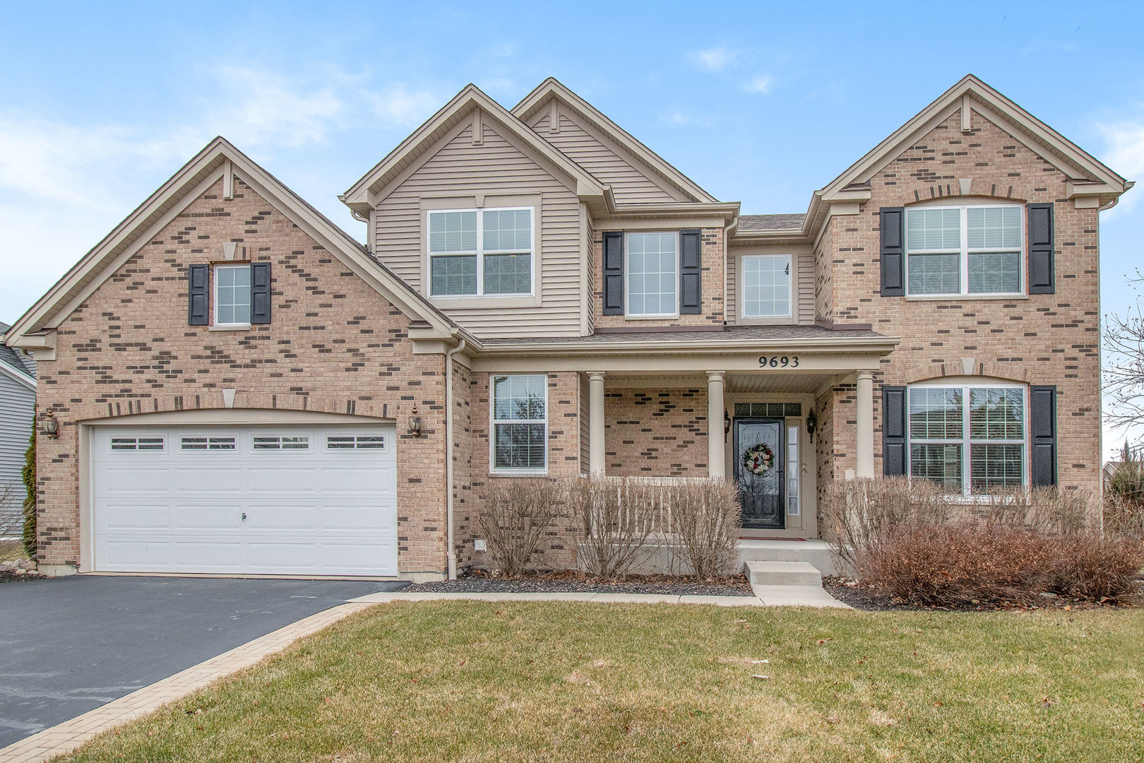 Homes for sale in the Talamore subdivision Huntley, Illinois Real Estate