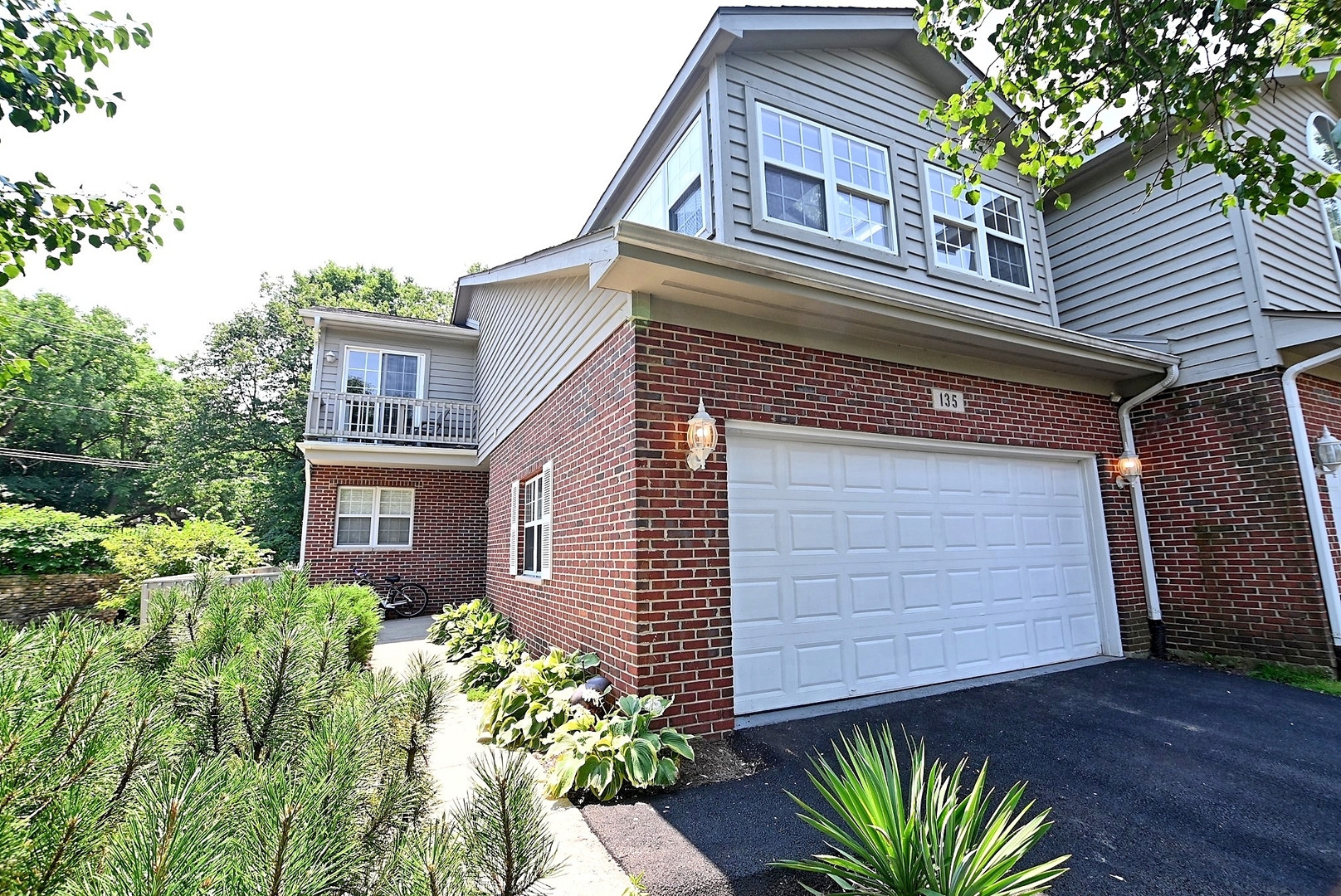 Condos for sale in Willow Springs, Illinois Willow Springs MLS