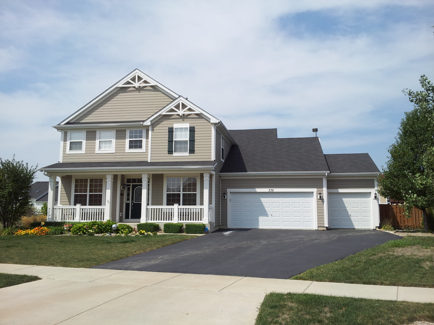 338 Red Rock, ELGIN, Illinois
