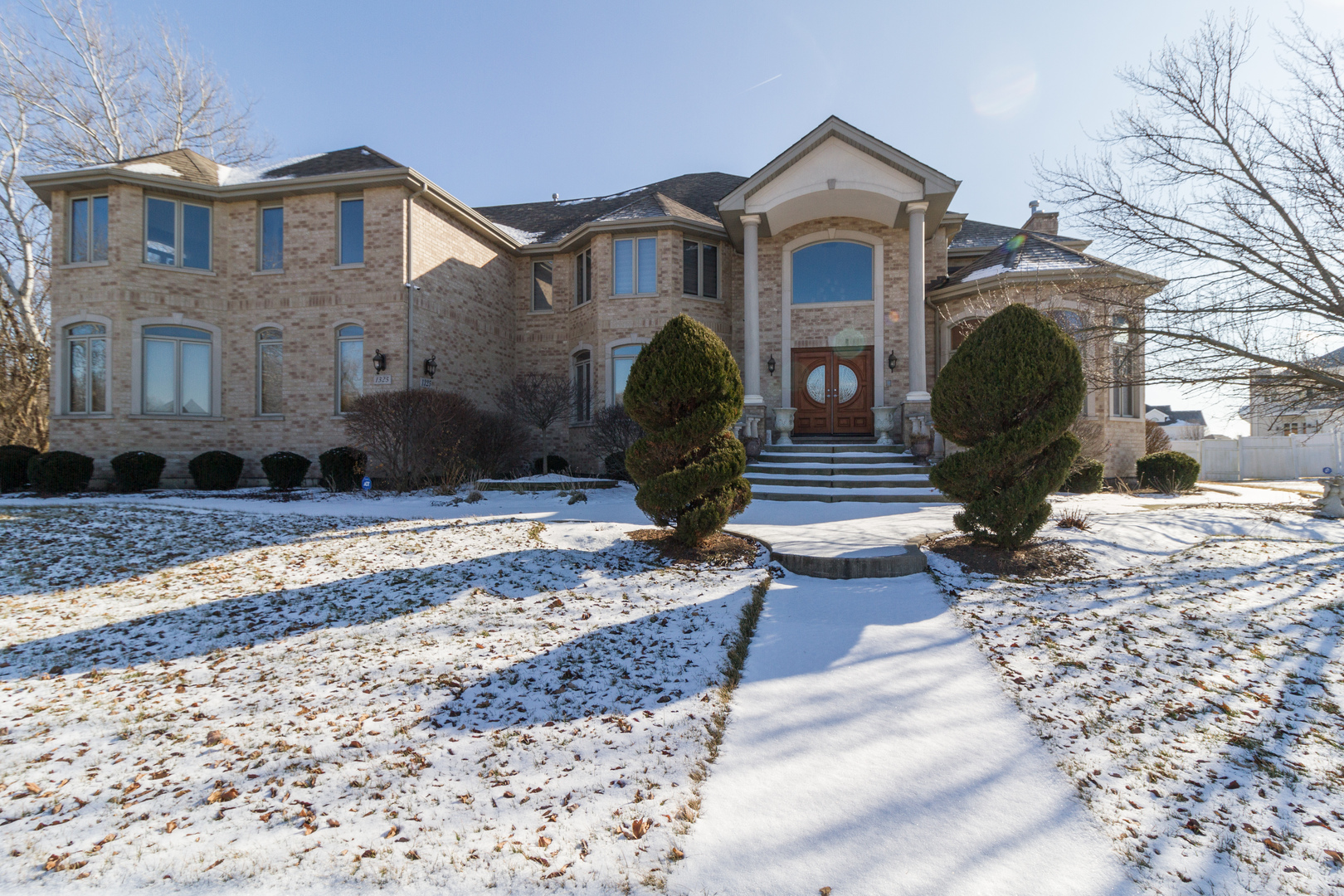 Residential Properties for sale in Flossmoor, Illinois Flossmoor MLS