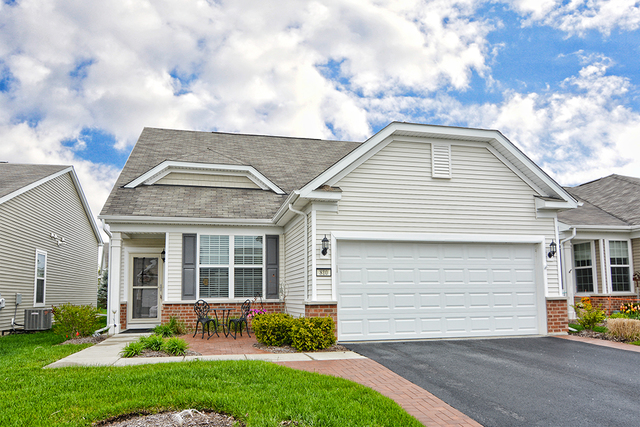 810 Rocky Gap, ELGIN, Illinois