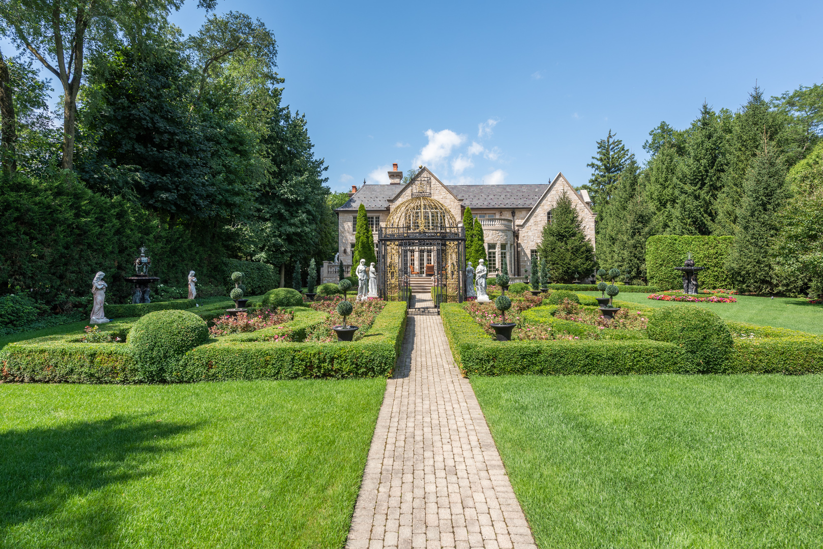 Luxury Homes for sale in Northfield, Illinois Northfield MLS