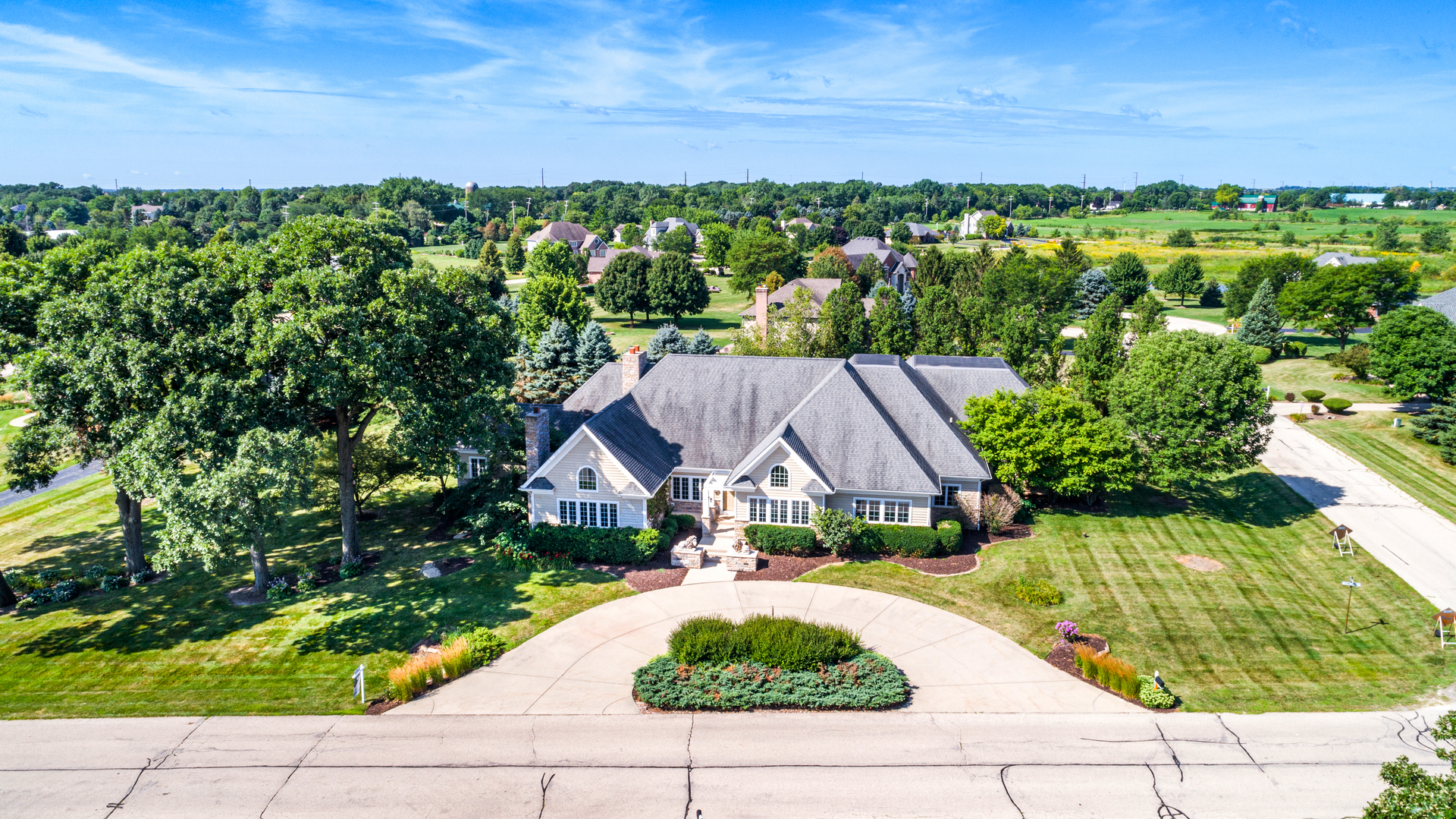 11N200 Stonecrest, Elgin, Illinois