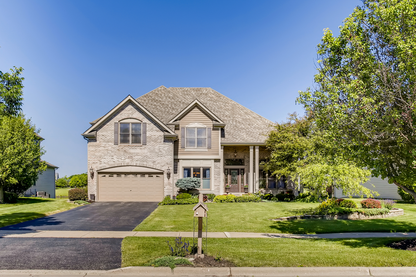 Luxury Homes For Sale in North Aurora, Illinois North Aurora MLS